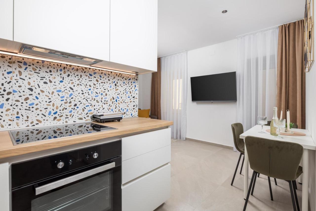 Apartment Salita Calvario リエカ エクステリア 写真